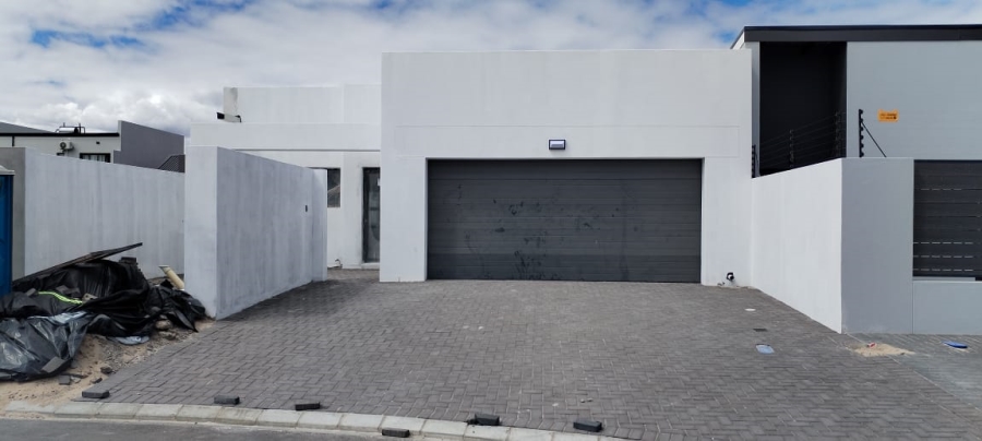 3 Bedroom Property for Sale in Sandown Western Cape